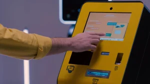 how to use a bitcoin atm