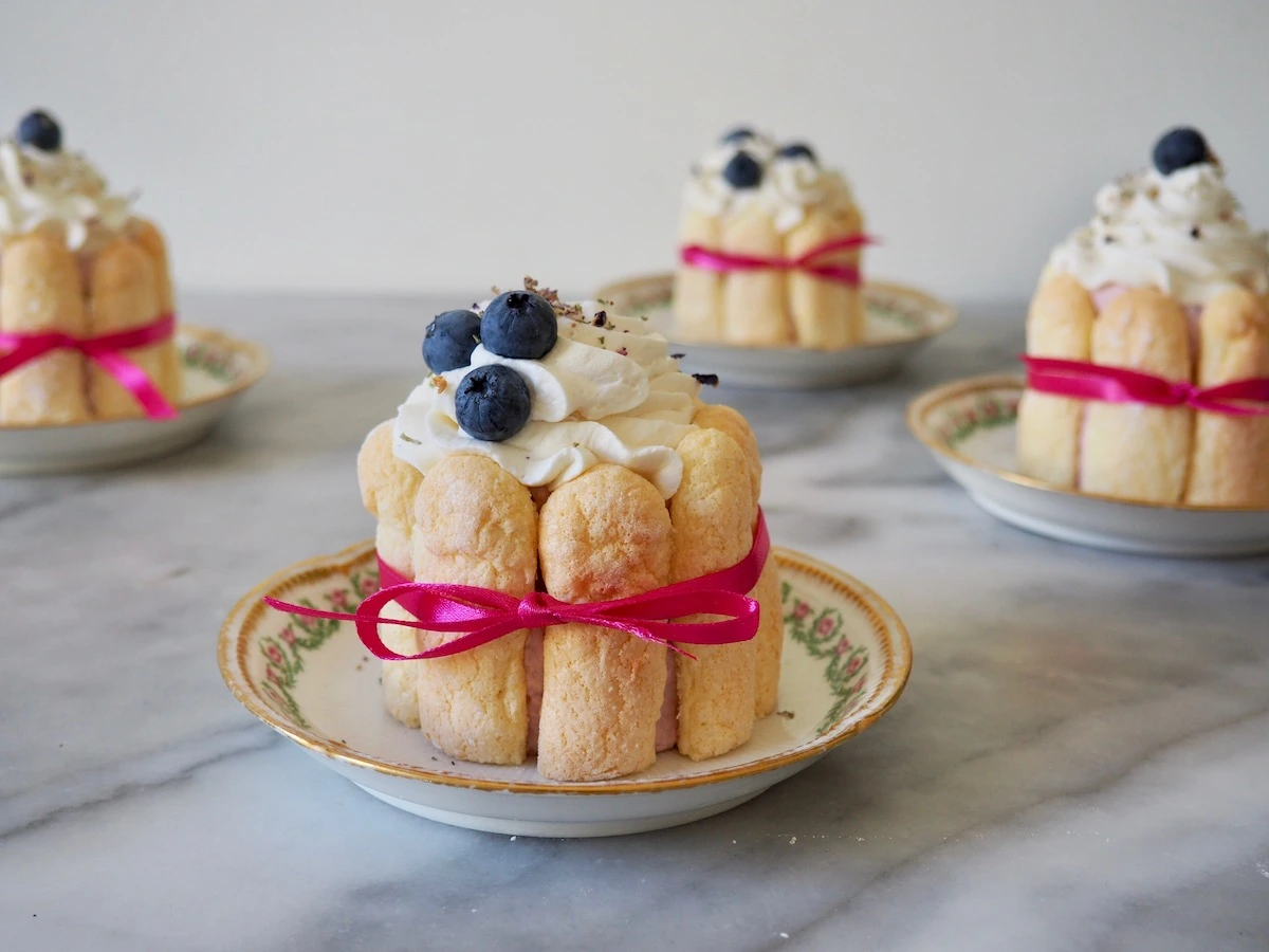 Showcasing Traditional French Pastry Techniques on Your Website