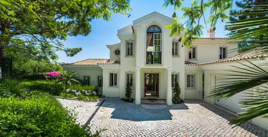 Luxury Villa Vacation Planning Guide for Digital Marketers